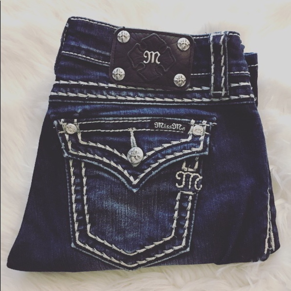 Miss Me Jeans - Picture 2 of 5